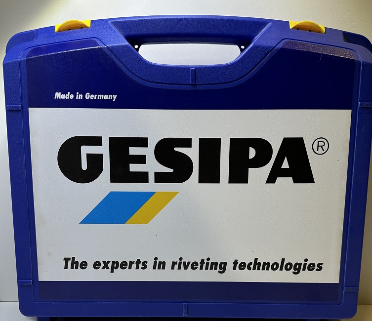 Gesipa Accubird, komplett überholtes Reparaturaustauschgerät, mit 3 Monaten Garantie, inkl. Koffer,